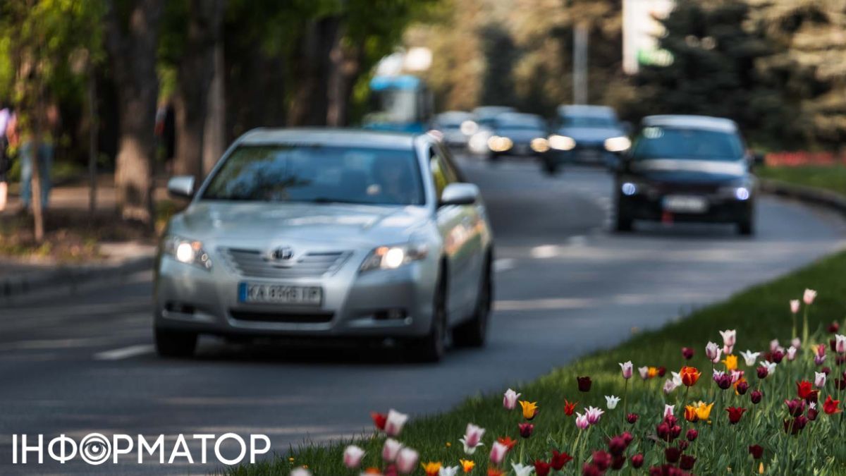 Нафта стрімко здорожчала після погроз Трампа Ірану: прогноз цін на АЗС України