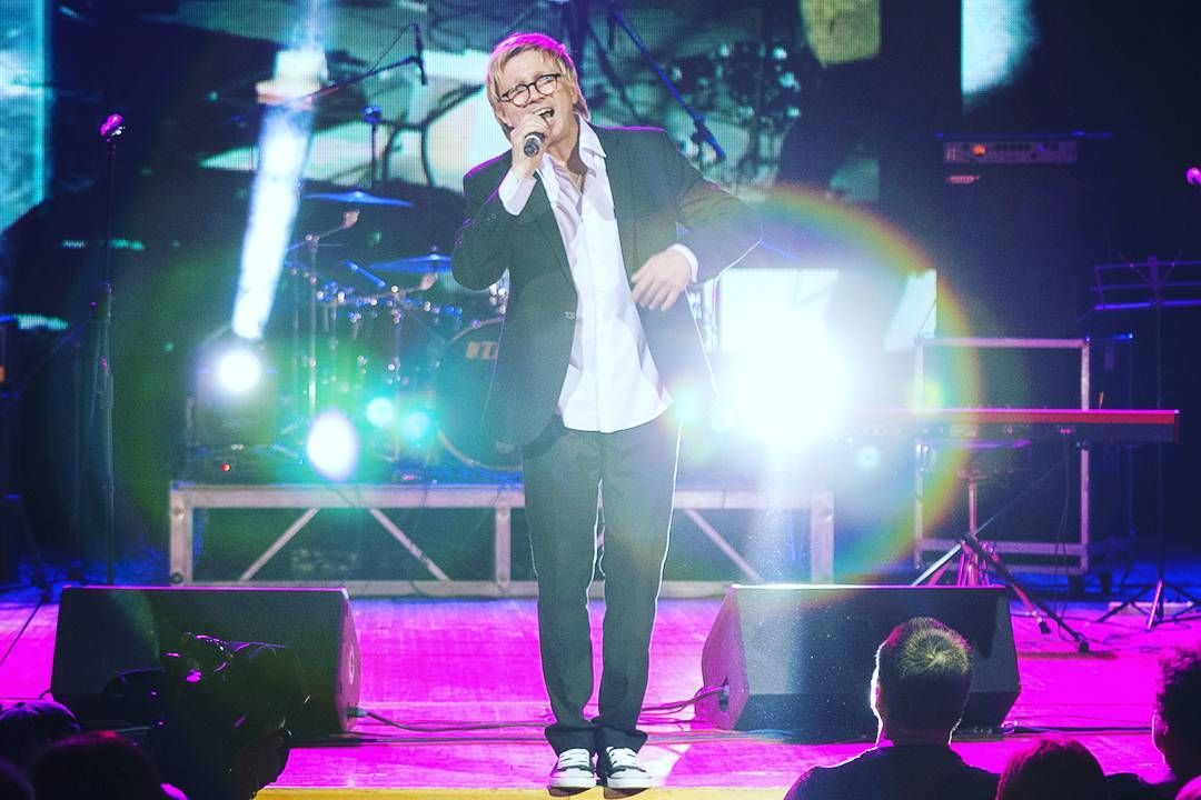 Ларри Уинн.