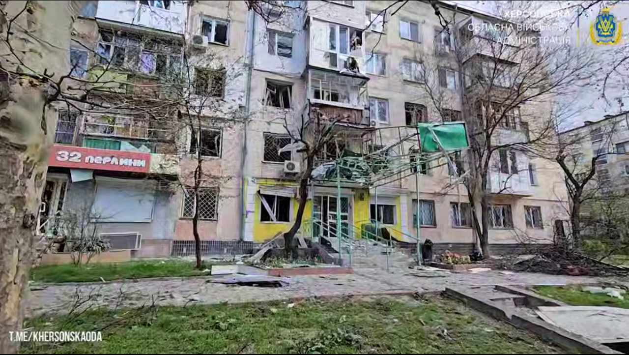 Армія РФ вбила у Херсоні трьох людей Удар по Херсону