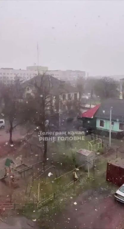 Снег в Украине