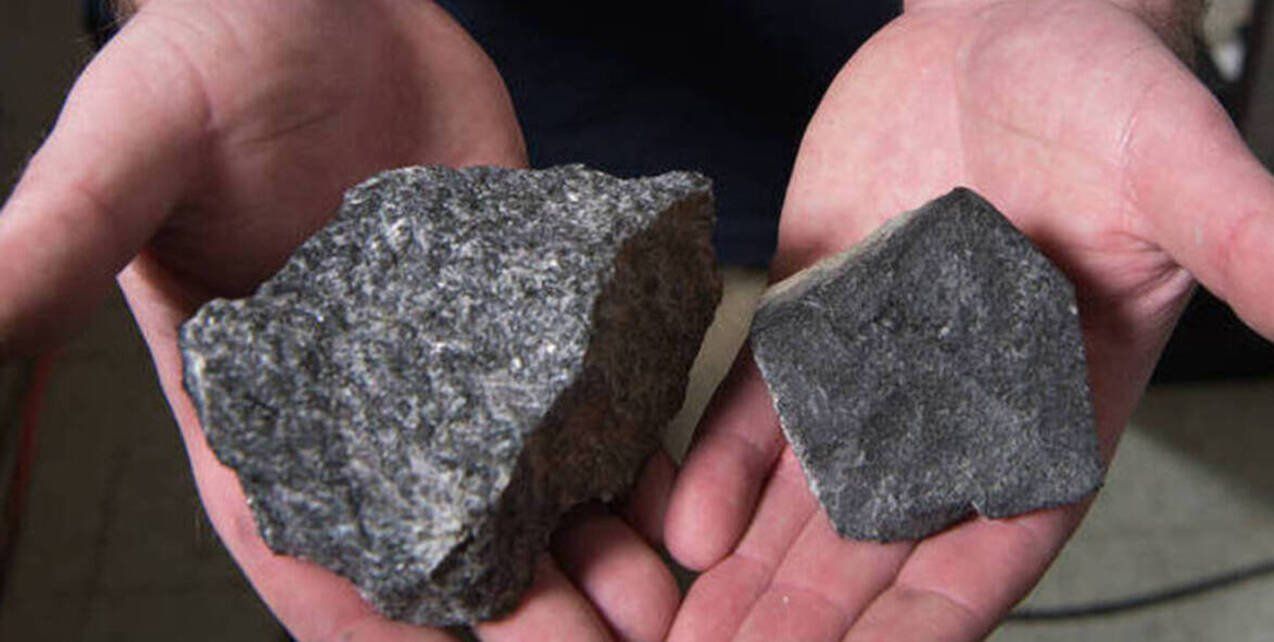 У лабораторії NASA штучно створили місячне середовище: там тестують захисні скафандри для Місії Artemis