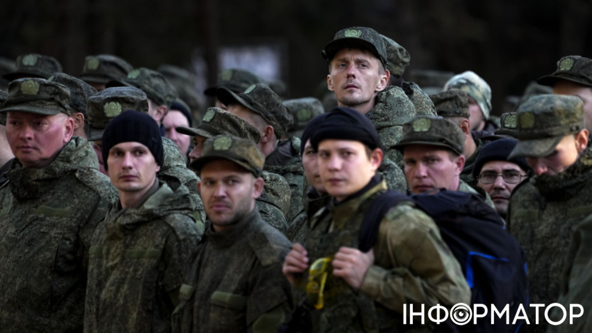 Не стане до половини працівників заводів: окупанти посилюють примусову мобілізацію на Луганщині