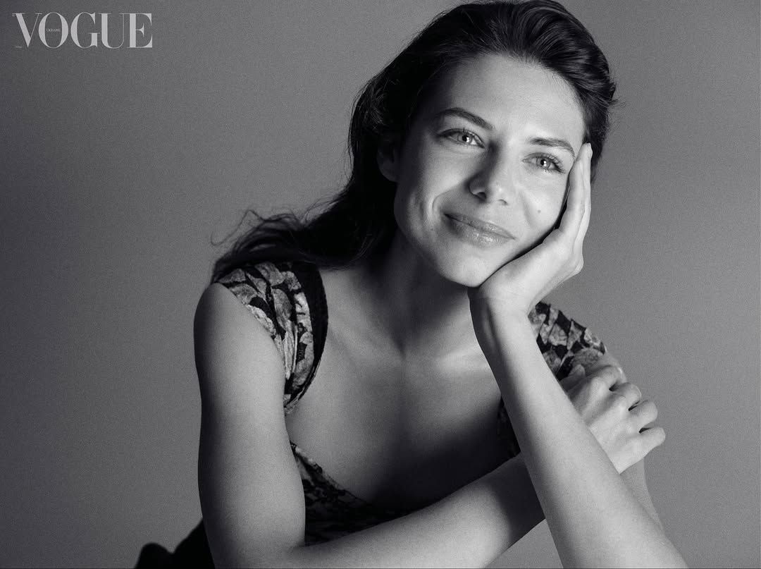 Свечкарь добавил, что знает - У власти есть парень, поэтому ухаживать и не думал.