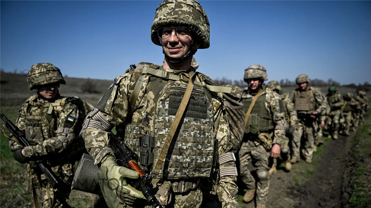 Військовослужбовці за контрактом 18-25 отримають гарантовану відстрочку після служби - Федоров