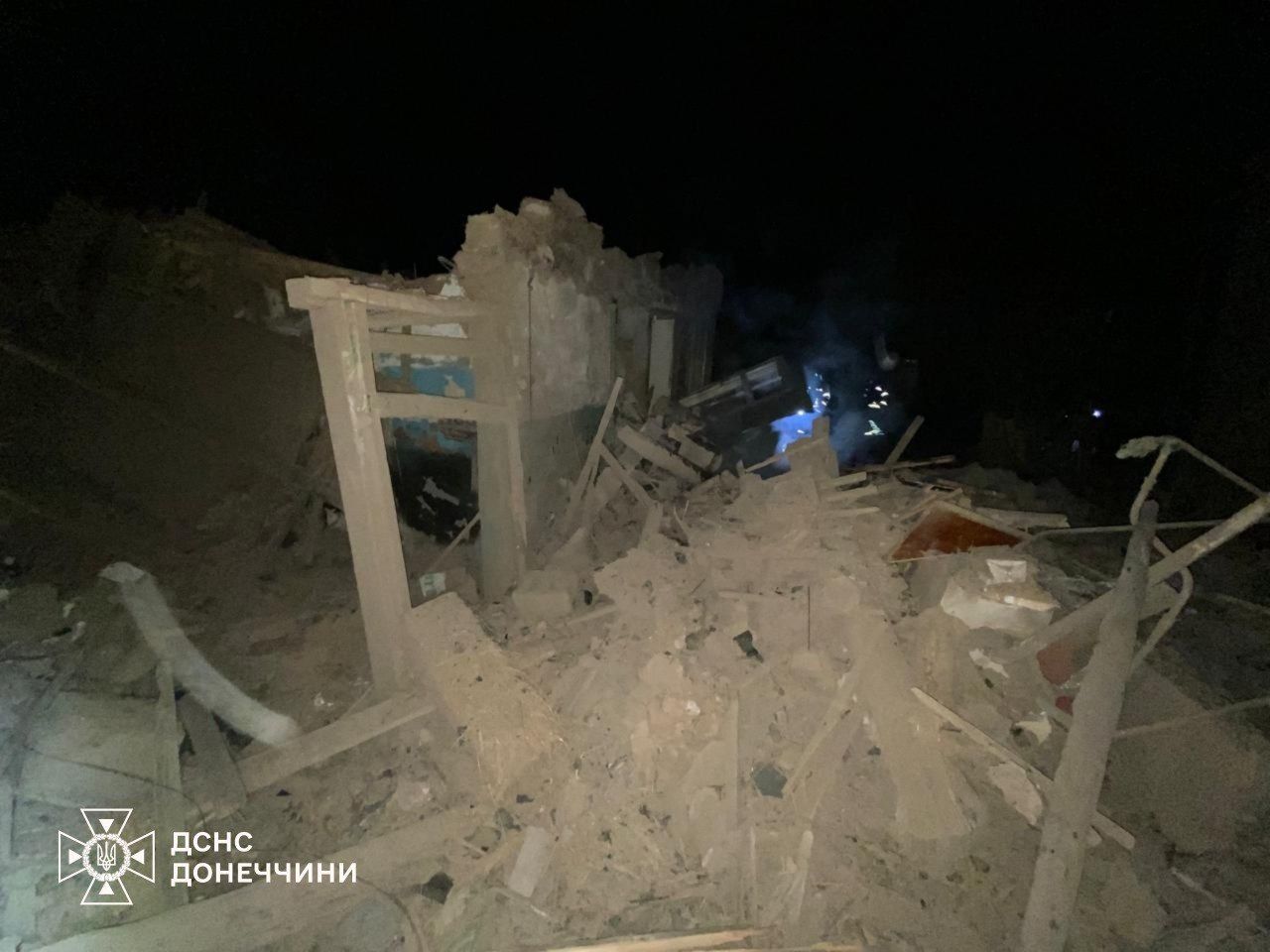 Спасатели получили погибшую из-под завалов дома в Краматорске