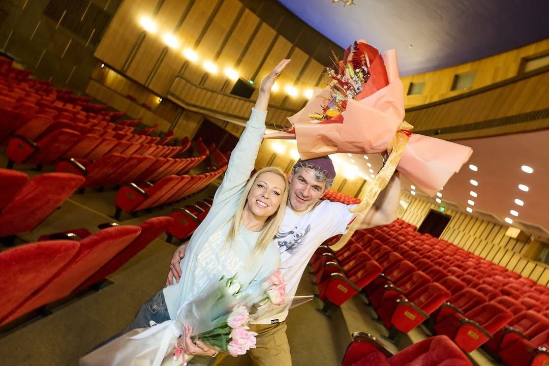 З чоловіком, музикантом та співаком Арсеном Мірзояном. Тоня Матвієнко і Арсен Мірзоян.