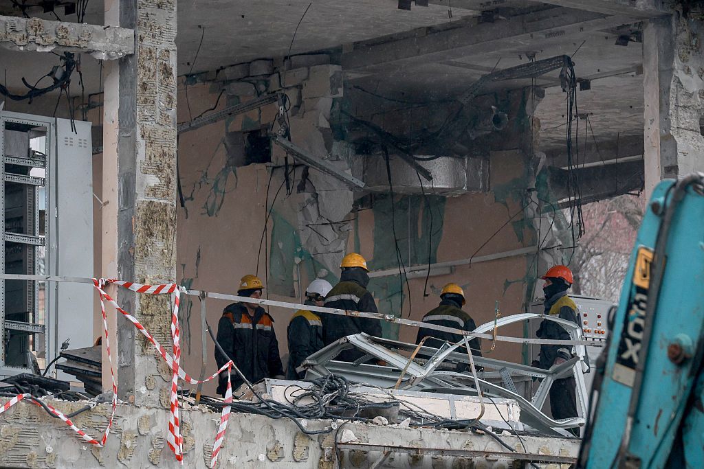 Енергетики відновлюють підстанцію в Одесі