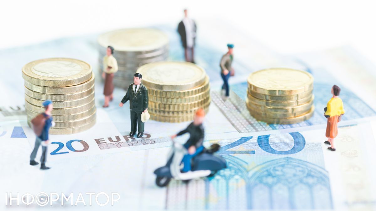 ЕС коренным образом меняет правила выплаты зарплаты: украинкам понравится