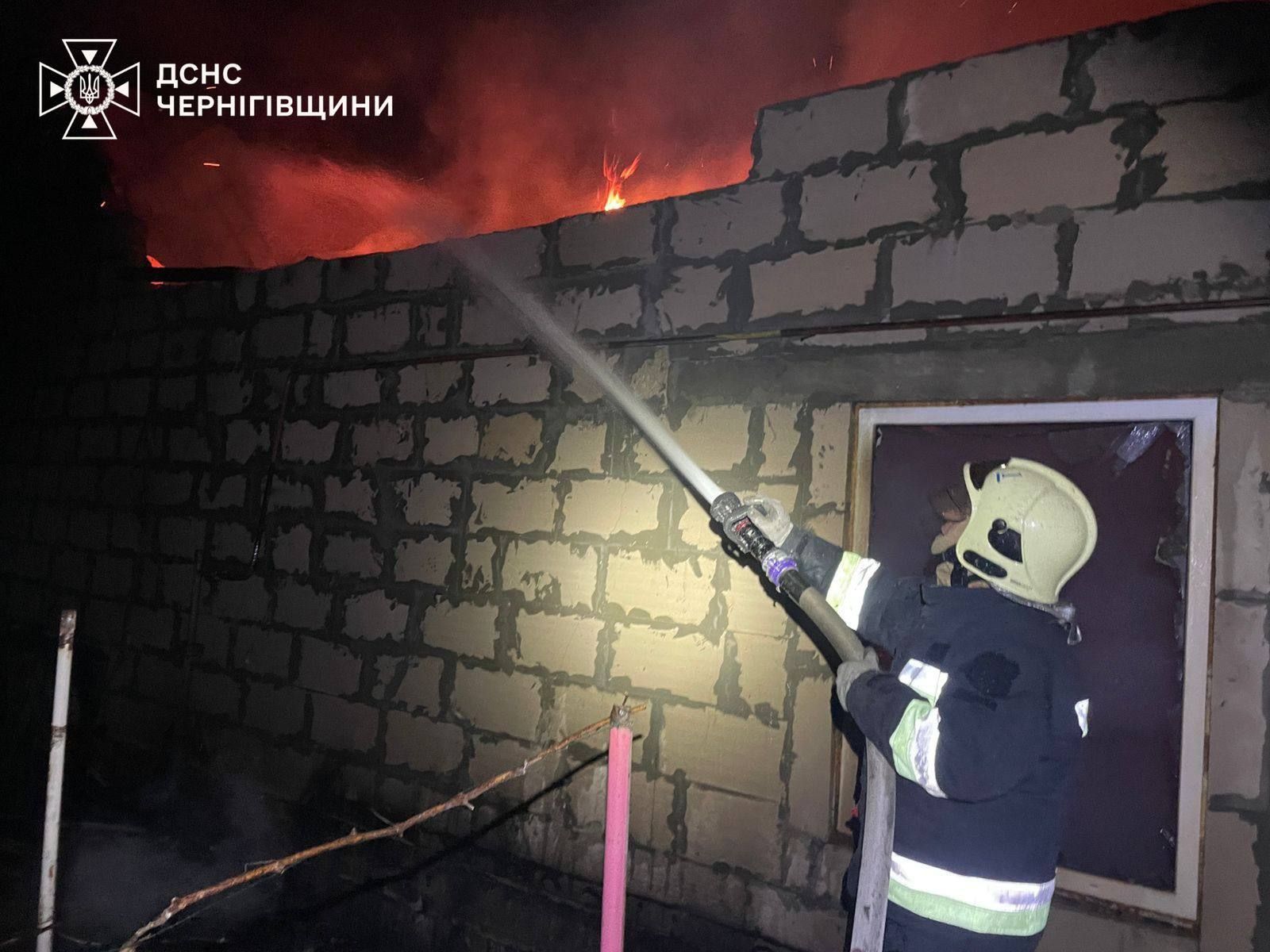 Росіяни масовано атакували дронами Чернігів: вбили 16-річного хлопця 1