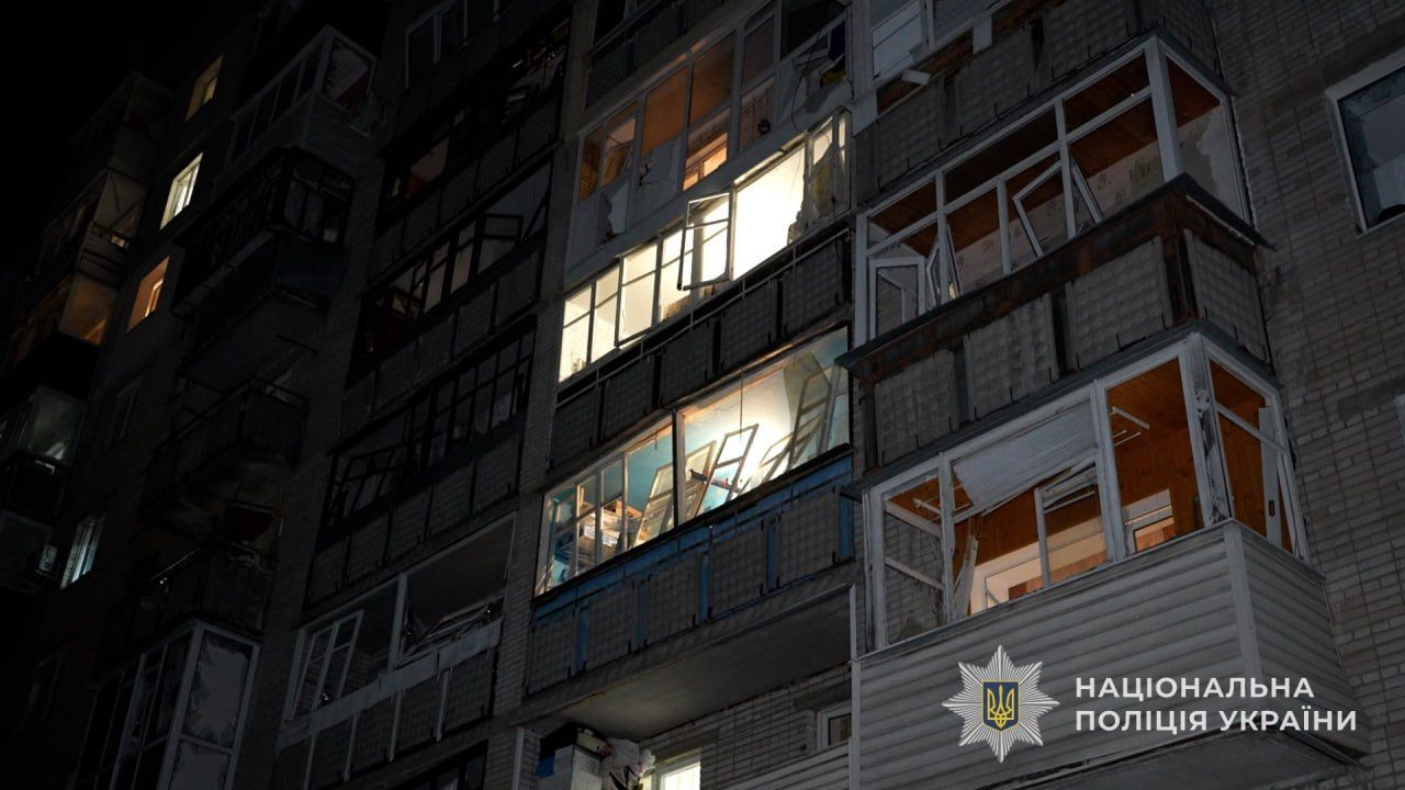 пошкоджені вікна