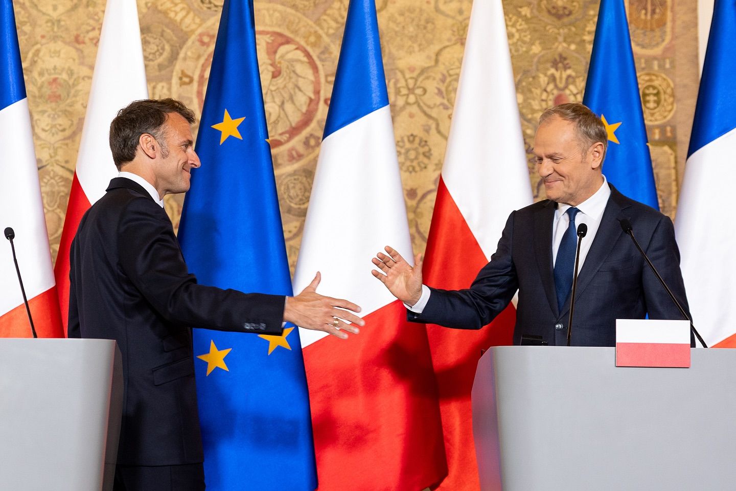 Макрон і Туск