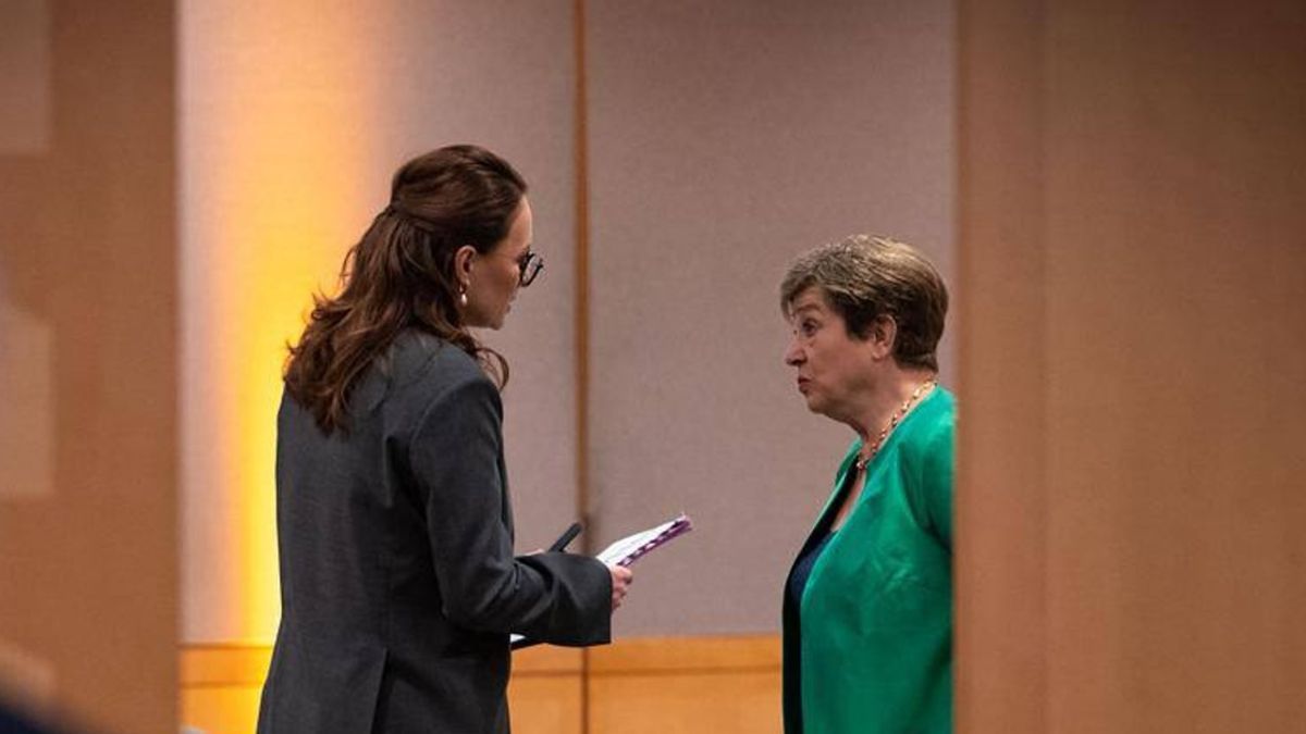 ПДВ для ФОПів не скасовано, перемовини з МВФ тривають - джерела Forbes Ukraine