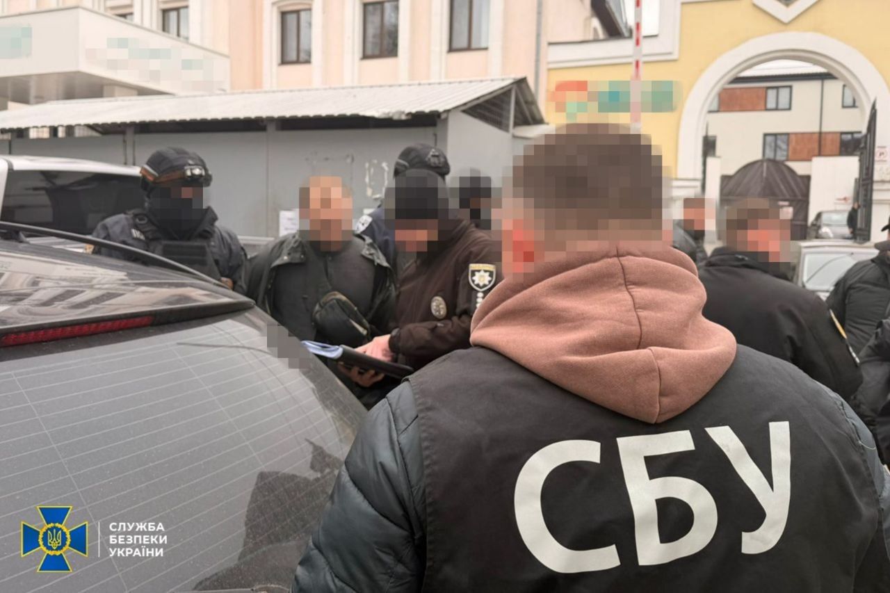 СБУ та Нацполіція розгромили ухилянтські схеми у кількох регіонах України: подробиці 3