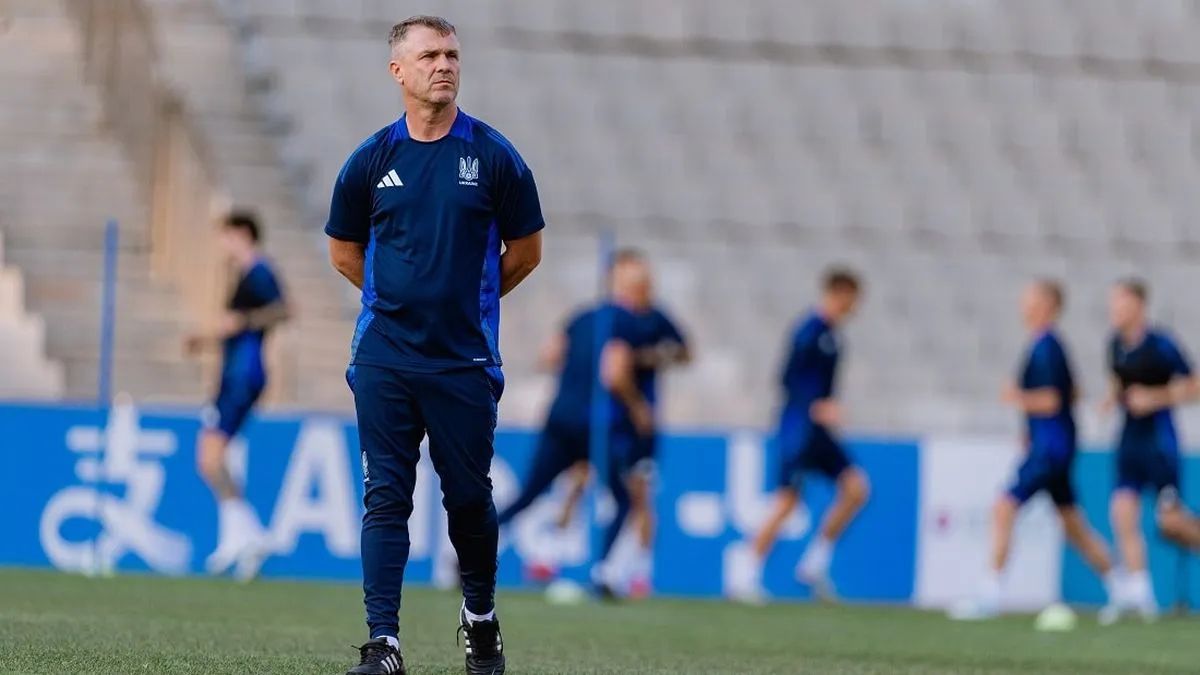 Відставка Реброва