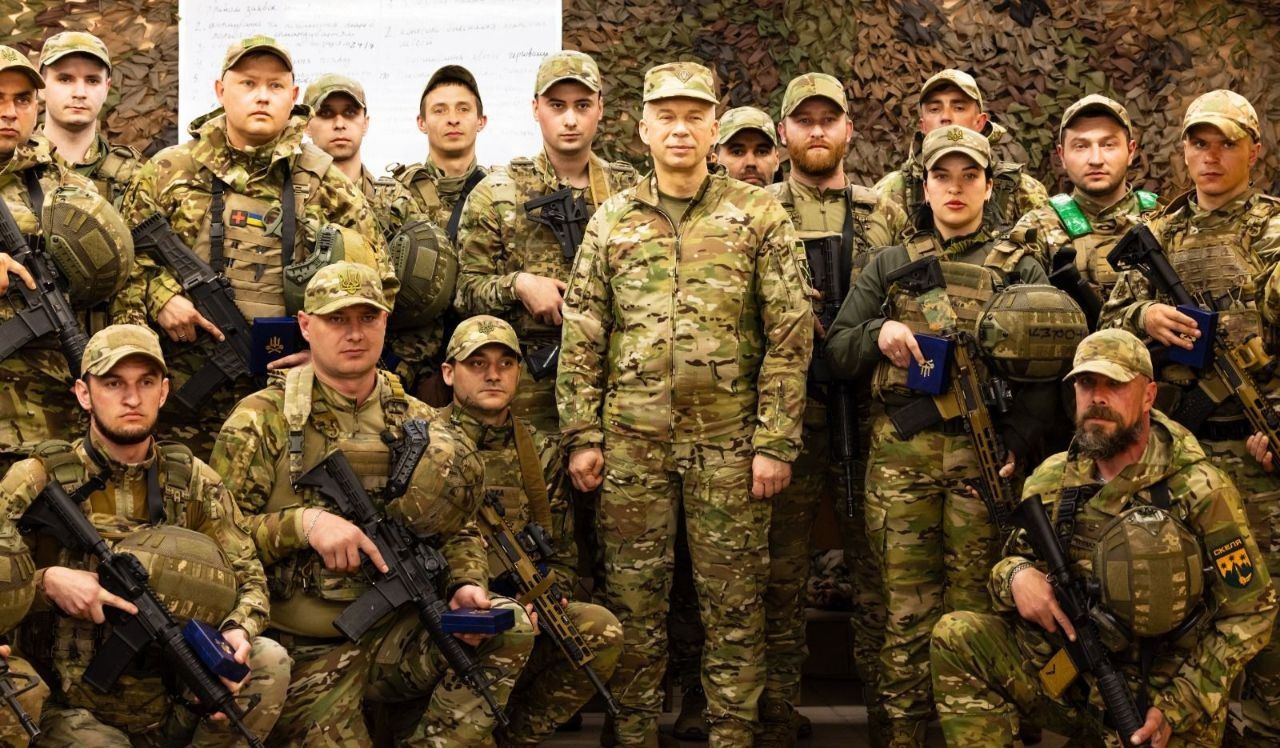 Росіяни готуються до нового наступу та підтягують резерви, - Сирський 2