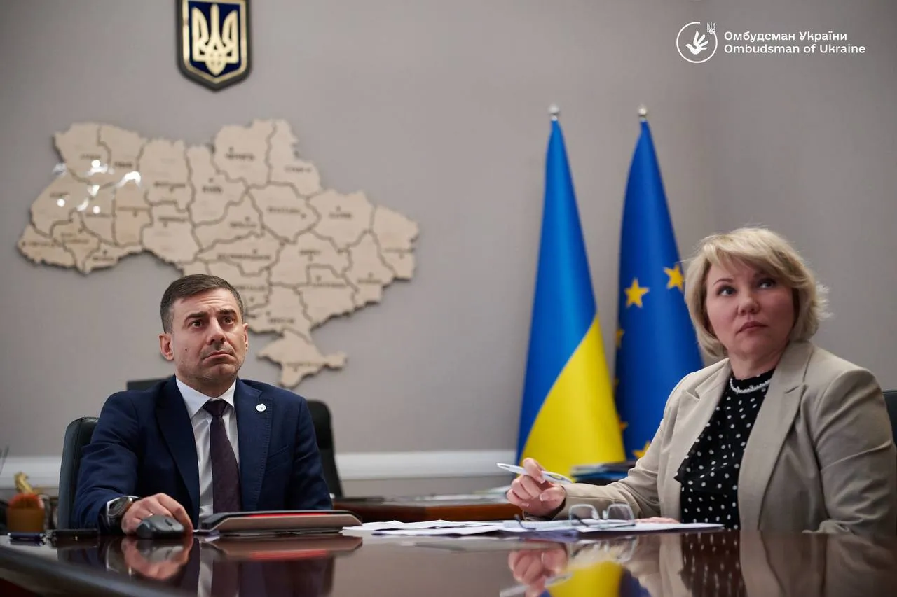 Совещание с вице-премьер-министром по восстановлению Украины – Министром развития общин и территорий Украины Алексеем Кулебой, представителями прифронтовых областных военных администраций и других государственных органов. Фото: Дмитрий Лубинец