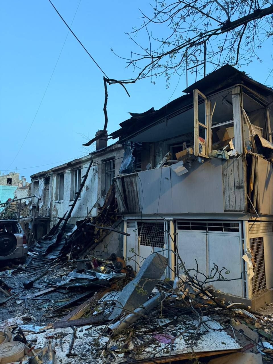 Росіяни вночі атакували Одесу дронами: є поранені та загиблі після ударів по житлових будинках 4