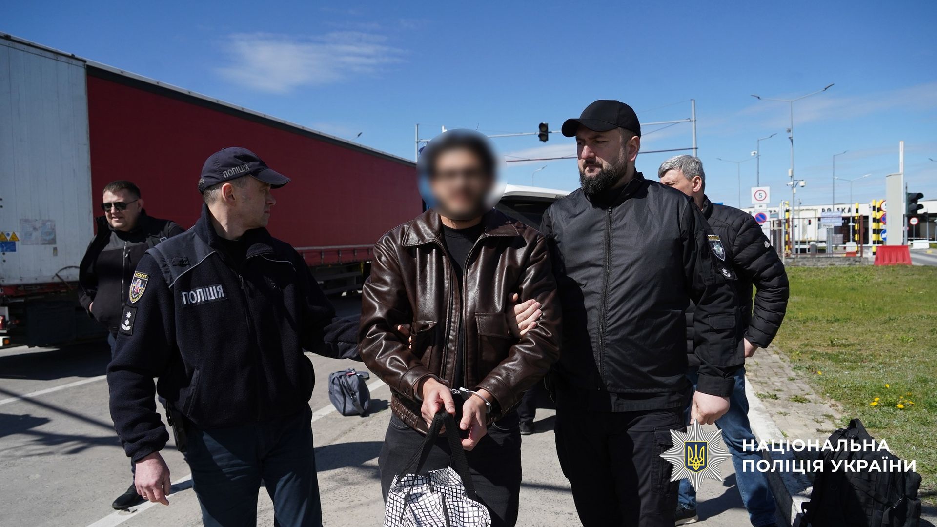 Затримання аферистів