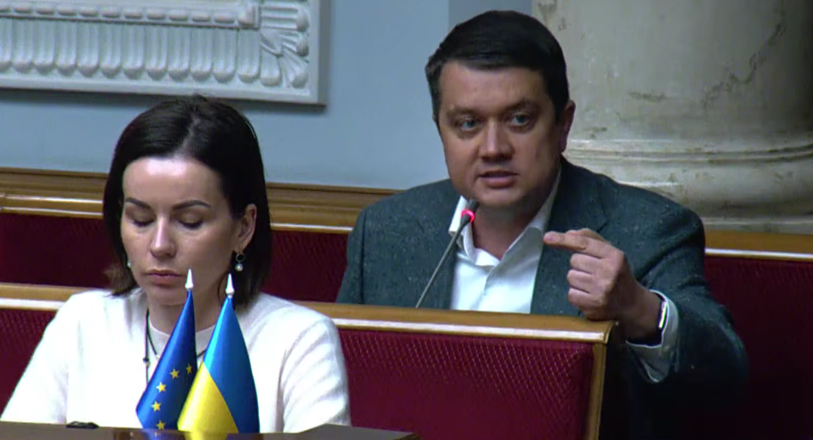 Разумков