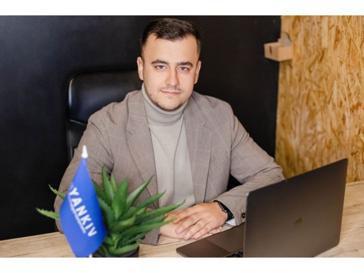 Адвокат Богдан Янків