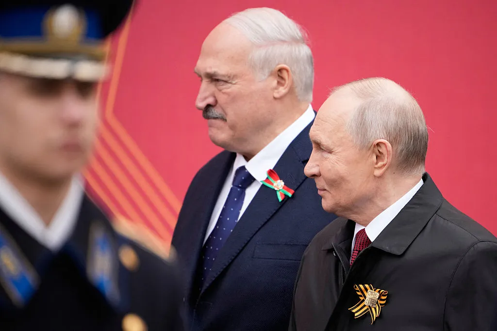Лукашенко з Путіним під час параду в Москві