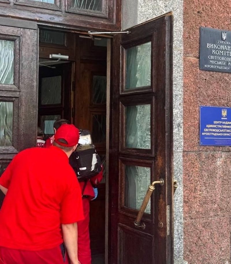 двое раненых