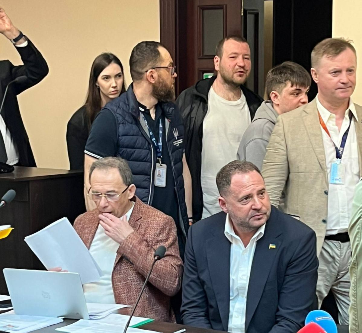 Єрмак суд вакс