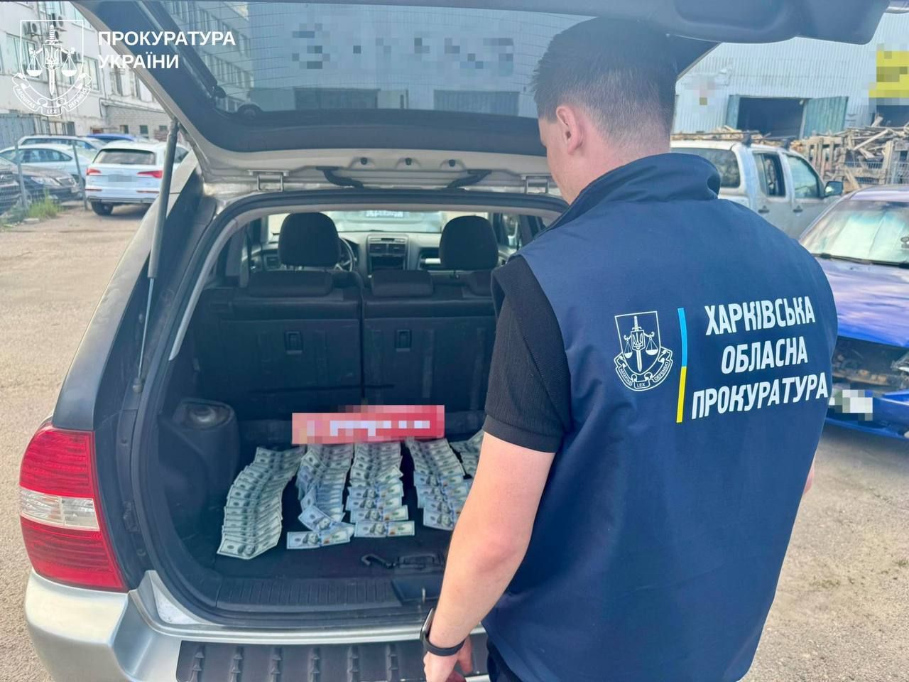 В Харькове задержали автоблогерку - ввезла контрабандой сотни авто на миллионы гривен, как помощь для ВСУ