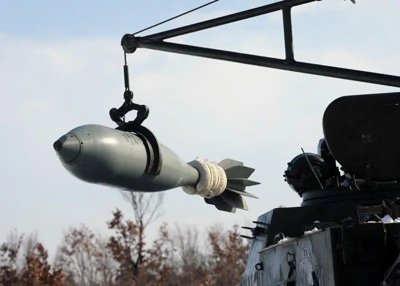 Боеприпас для миномета Тюльпан, поражающий ядерными зарядами
