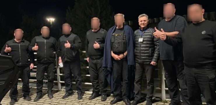 Сотрудники службы инкассации Сбербанка, задержанные правоохранительными органами Венгрии