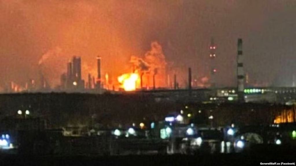 Удары по российским НПЗ продолжаются уже не один месяц НПЗ России дроны