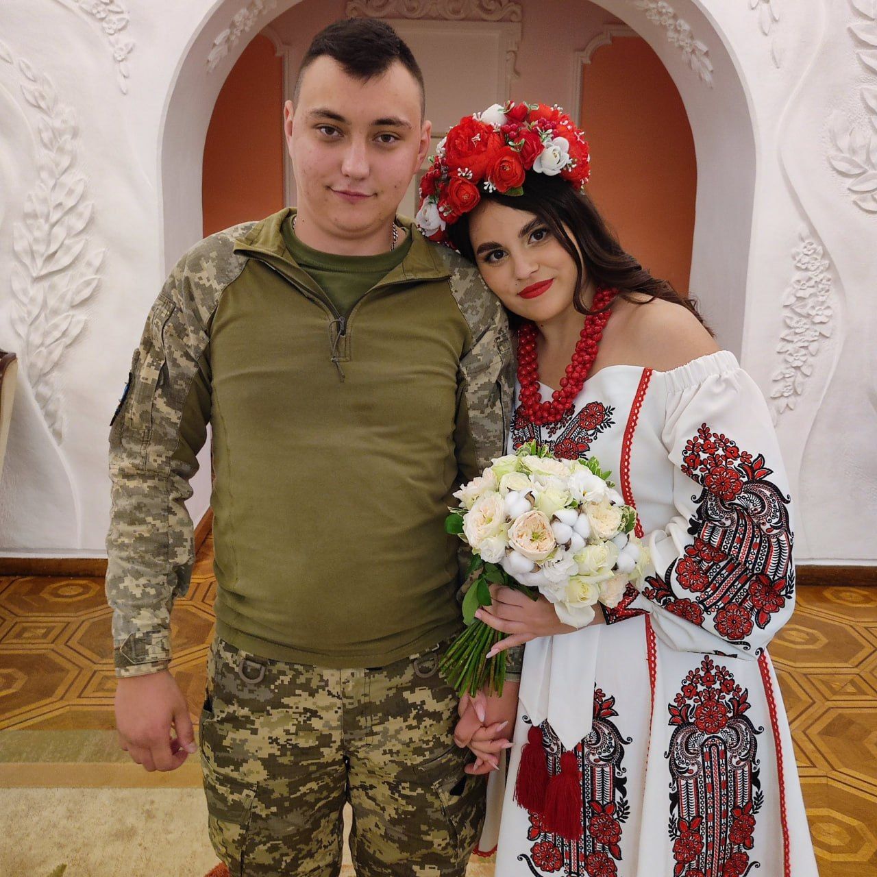 Новоспечена сім'я. Фото: Мін'юст Новоспечена сім'я. Фото: Мін'юст