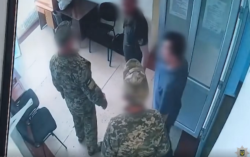 В Тернопольском ТЦК застрелился мужчина