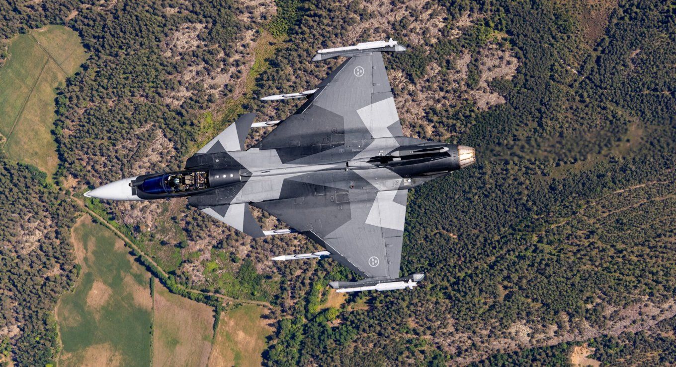 Швеція оголосила про передачу Україні винищувачів Gripen - Зеленський оголосив плани на ці літаки 2