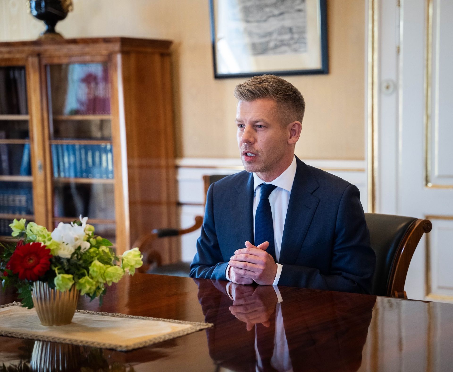 Мадяр публично призвал президента Венгрии подать в отставку. Фото: facebook.com/peter.magyar.102 Петер Мадяр Венгрия