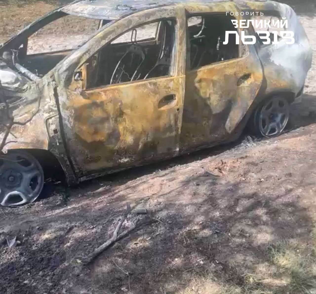  Авто, у якому перебував Олег Тягнибок у зоні бойових дій, потрапив під атаку ворожого дрона. Є постраждалі. Сам Олег Тягнибок зазнав контузі