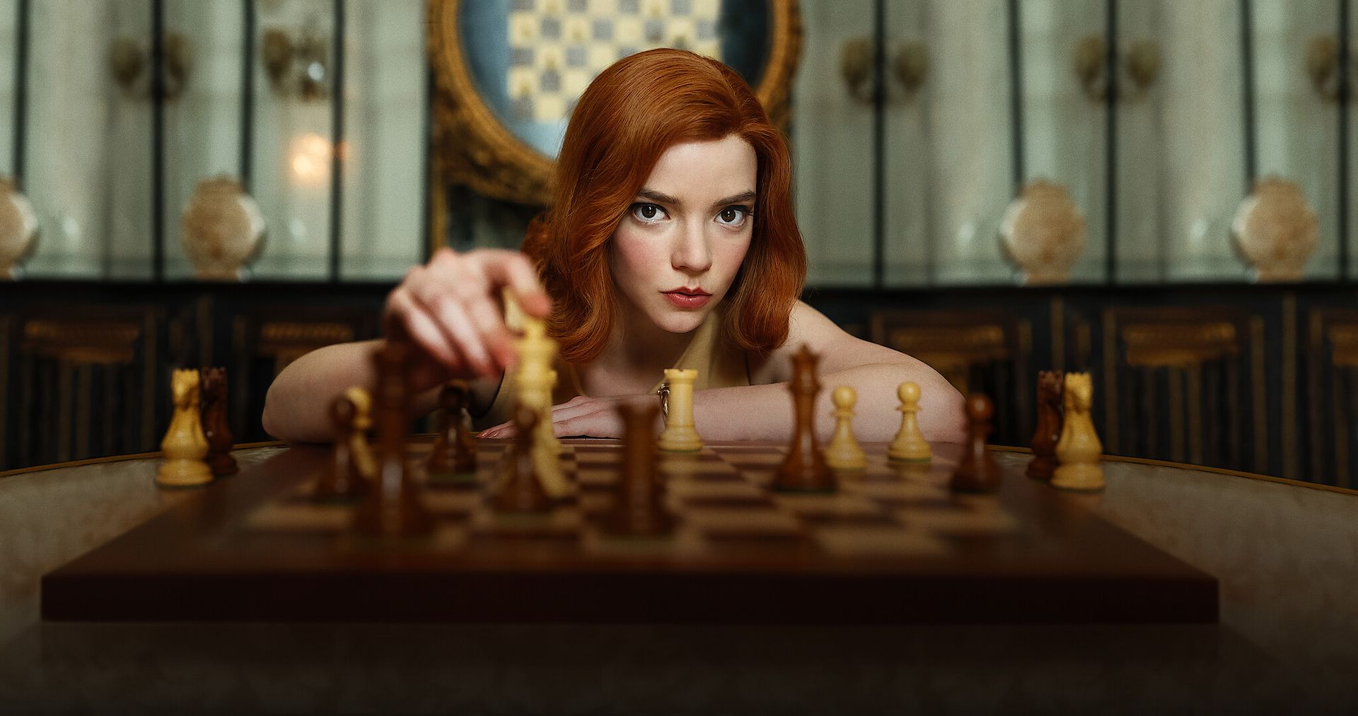 Ход королевы остается одним из самых критически признанных сериалов в каталоге Netflix. Королевский гамбит