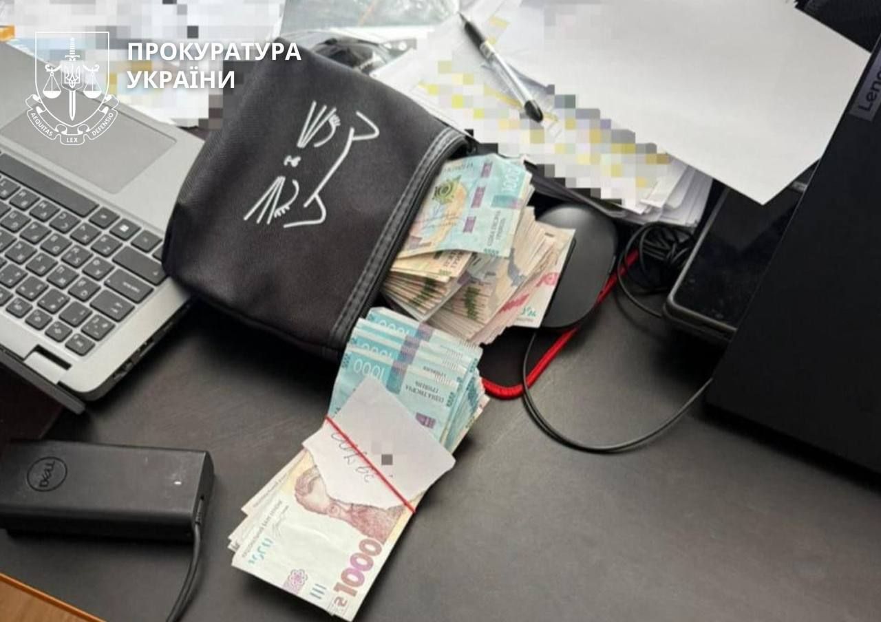 Чиновников армейского корпуса подозревают в поборах с военных подозрение взятка военные