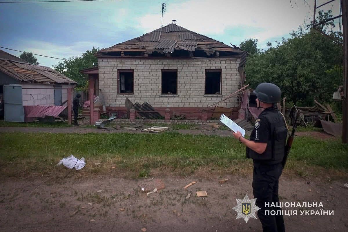 полиция фиксирует военные преступления