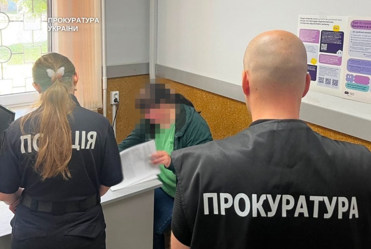 Адвокат і двоє посадовців заволоділи землями громади на понад 53 млн грн - Офіс генпрокурора повідомив про підозру 1