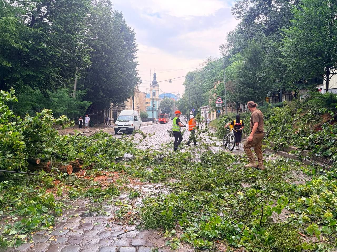 Последствия непогоды на Копернике. Фото: Андрей Садовый