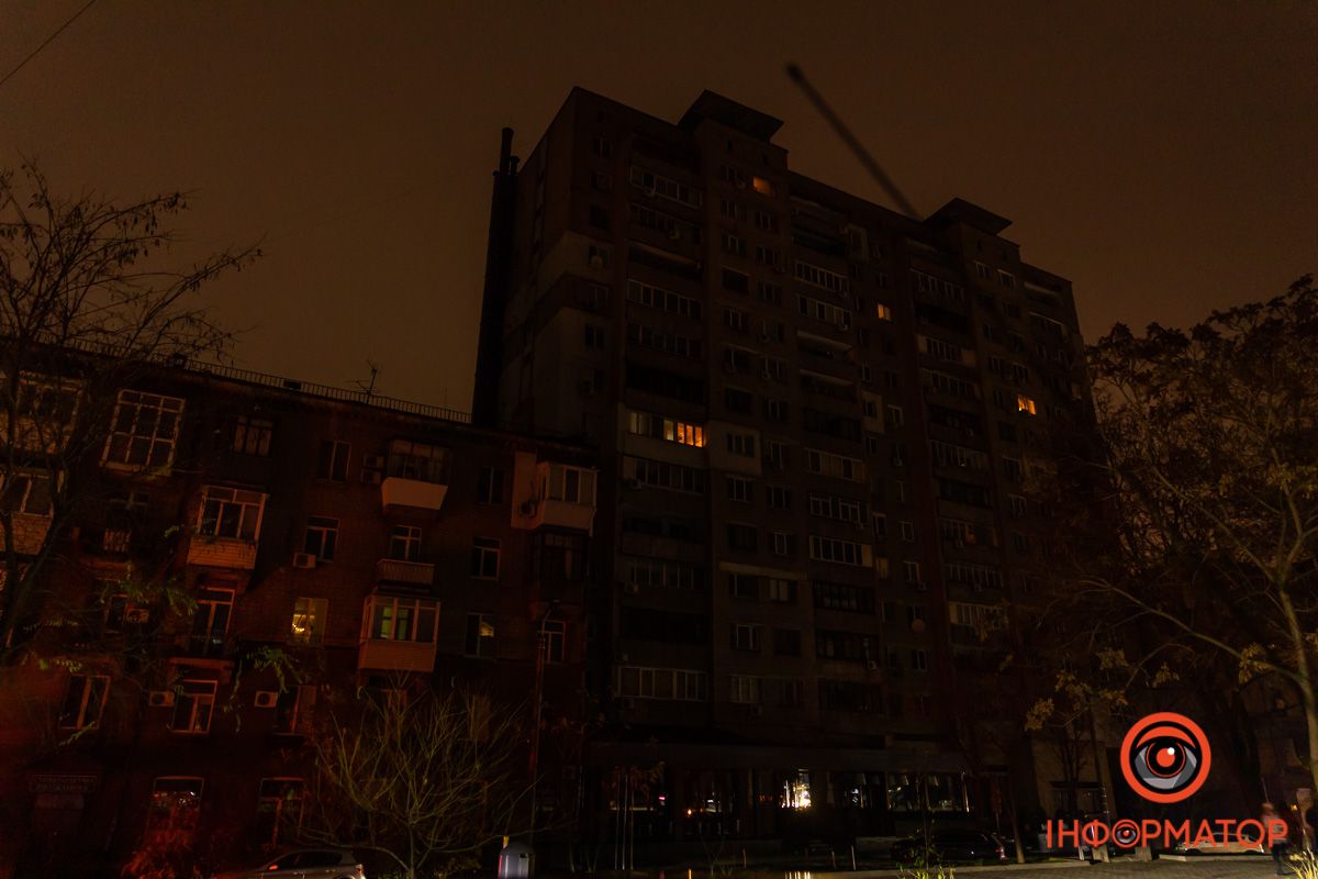 Чому попри спеку вдень, графіки вводять ввечері, фото: Інформатор