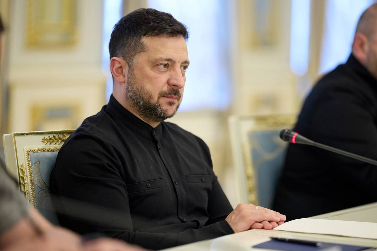 Зеленський, за даними УП, провів зустріч зі своєю командою. Фото: ОП Володимир Зеленский