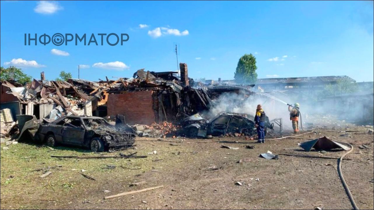 Россия ударила КАБами по Харькову - погибли два человека, среди них 15-летний подросток