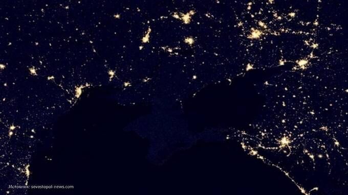Супутники зафіксували повний блекаут в Криму