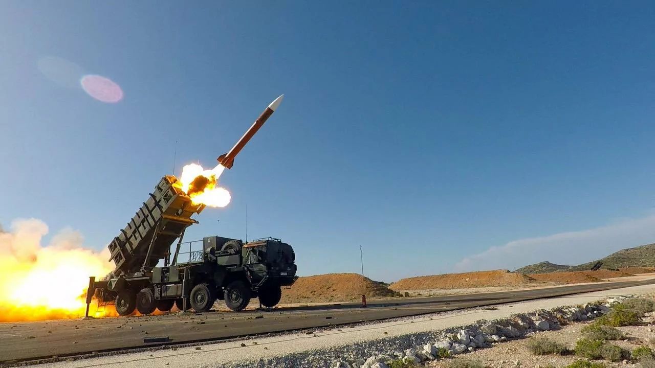 За словами військових, опанування нових Рифів потребує більше часу, як порівнювати зі стандартними ЗРК. Фото: Суспільне Херсон/Youtube/скриншот