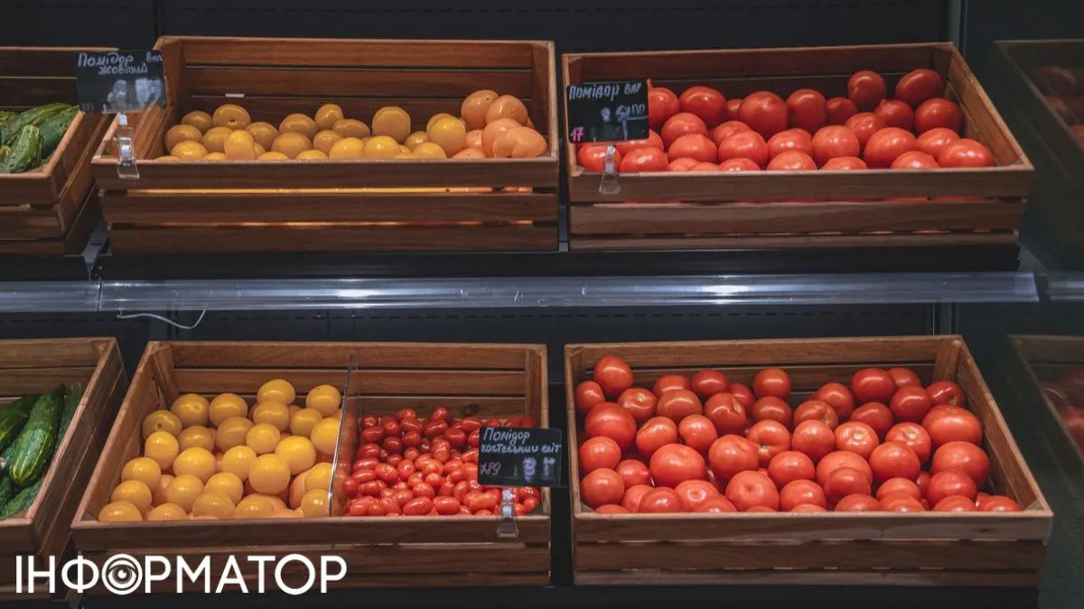 Мировое производство томатов упало из-за жары - обзор цен в супермаркетах Украины