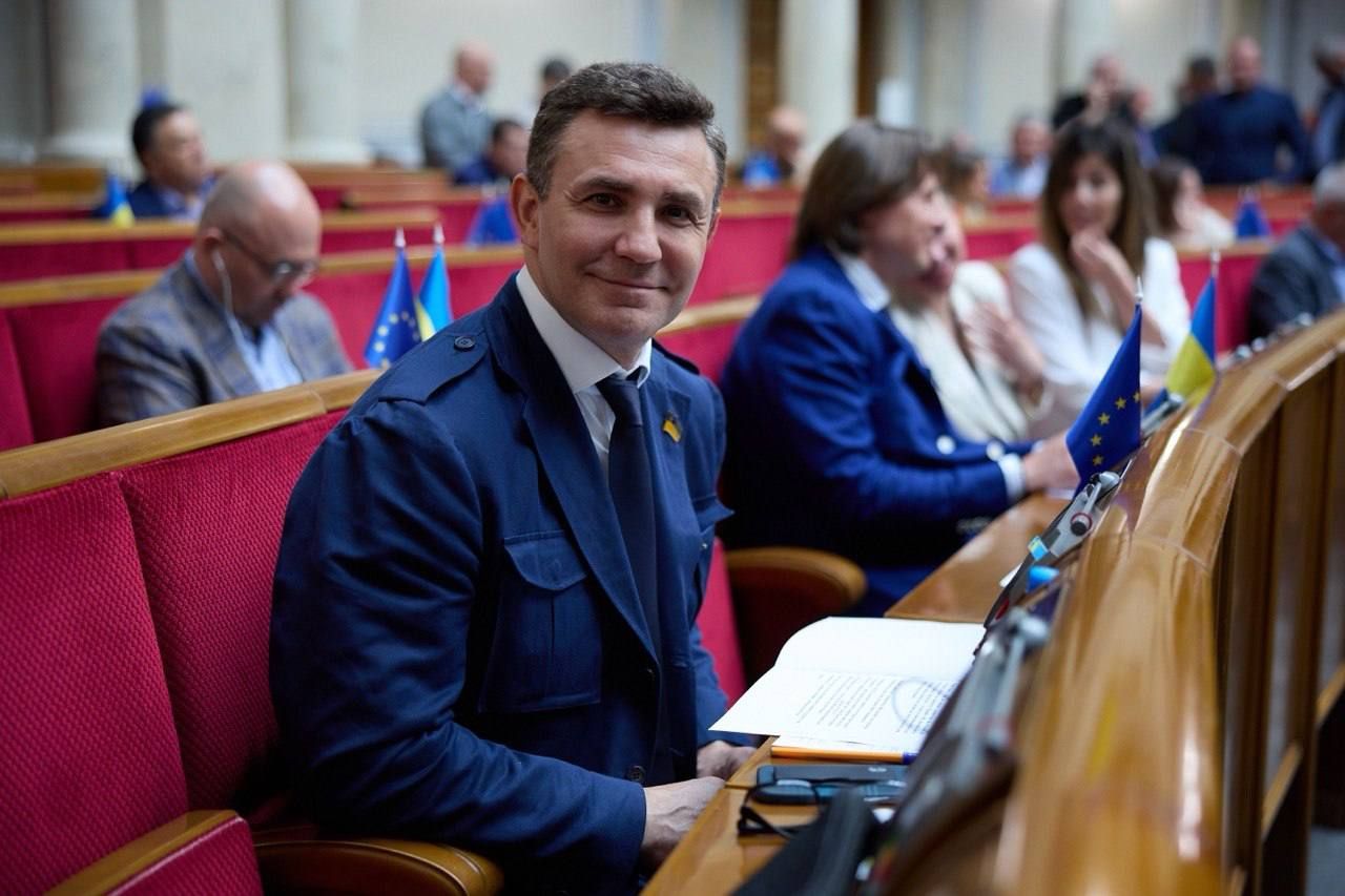 Микола Тищенко вніс 650 тисяч гривень Тищенко Микола