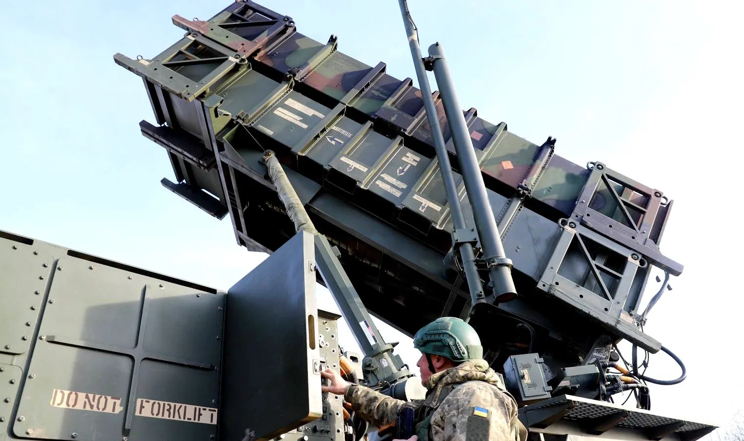 Украинские военные стараются экономить ракеты-перехватчики в Patriot Украинские военные стараются экономить ракеты-перехватчики в Patriot