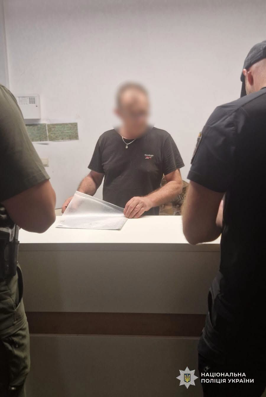 В Днепре прошли обыски и задержание сотрудников ТЦК - им инкриминируют вымогательство и мошенничество 2